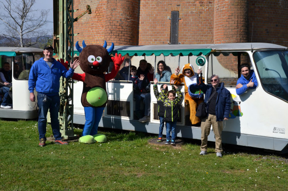 Oster-Fahrtag am historischen Wasserturm